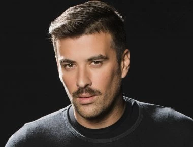 Θύμα κλοπής ο Γιάννης Αϊβάζης